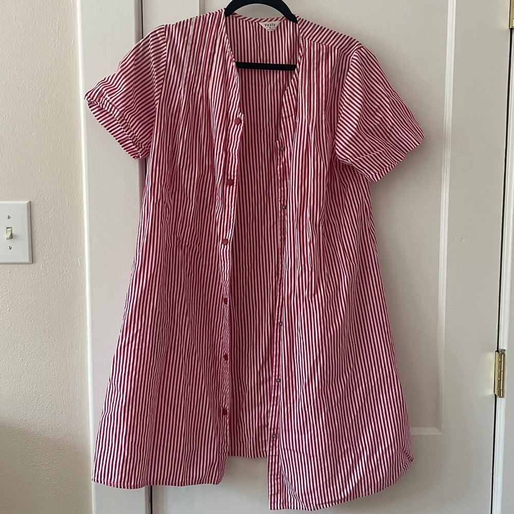 Red and White Striped Button-Up Housecoat/Robe